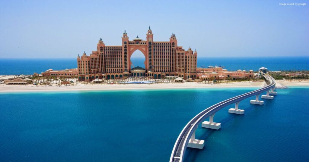 Atlantis Palm Hotel