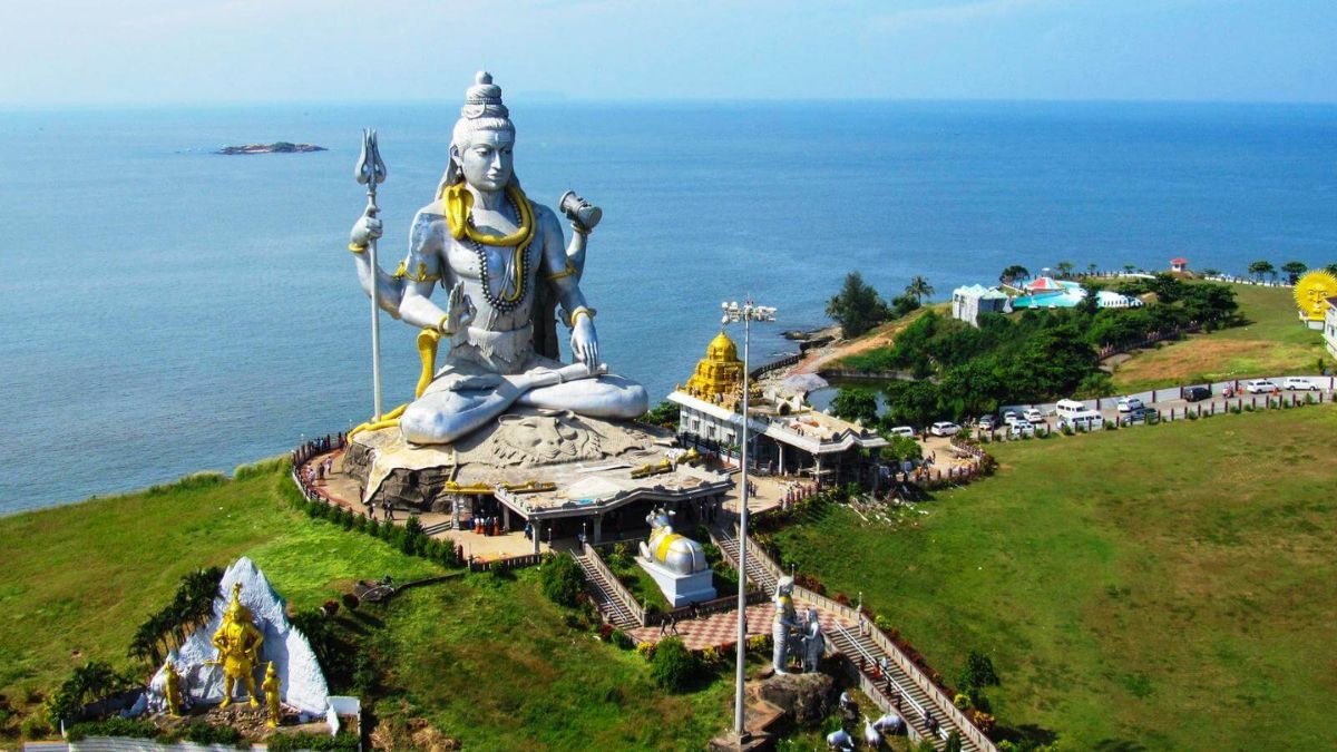 Visit Tourist Places in North Karnataka